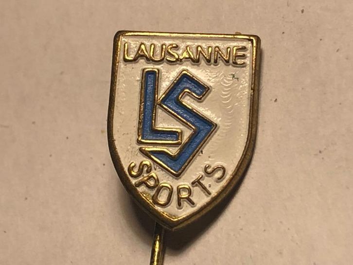 Metalen LS LAUSANNE SPORTS VOETBALCLUB Speld (Blauw/Wit)., Verzamelen, Speldjes, Pins en Buttons, Zo goed als nieuw, Speldje of Pin