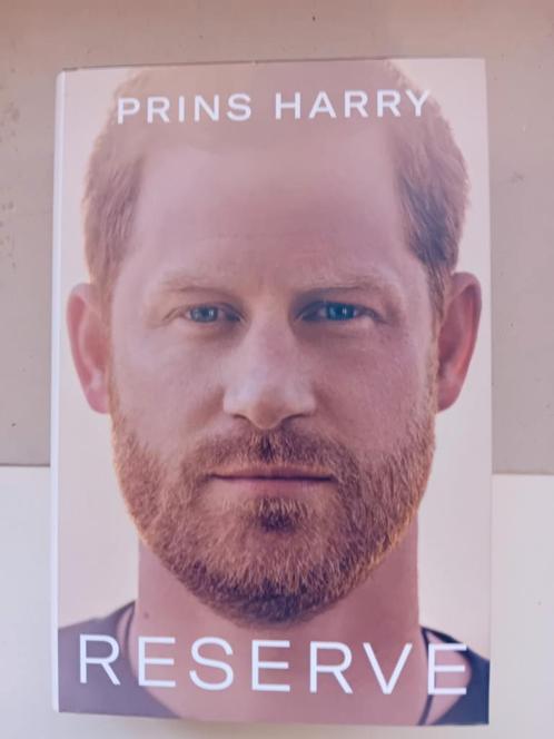 Harry Hertog van Sussex - Reserve prins harry, Boeken, Overige Boeken, Zo goed als nieuw, Verzenden