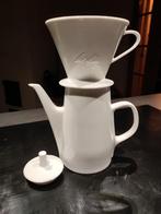 Melitta witte porseleinen koffiepot met filterhouder, Ophalen of Verzenden, Zo goed als nieuw