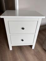 2x Ikea Hemnes Nachtkastjes - Perfect voor de Slaapkamer, Huis en Inrichting, Slaapkamer | Nachtkastjes, Ophalen, 55 tot 70 cm