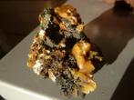 Wulfeniet / Wulfenite(01), Verzamelen, Ophalen of Verzenden, Mineraal