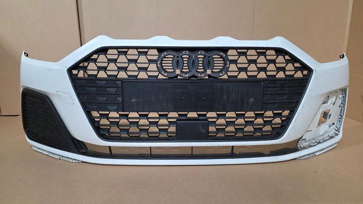 Voorbumper Audi A1 82A Basis B9A Bumper 82A807437A Orgineel, Auto-onderdelen, Carrosserie en Plaatwerk, Bumper, Audi, Voor, Gebruikt