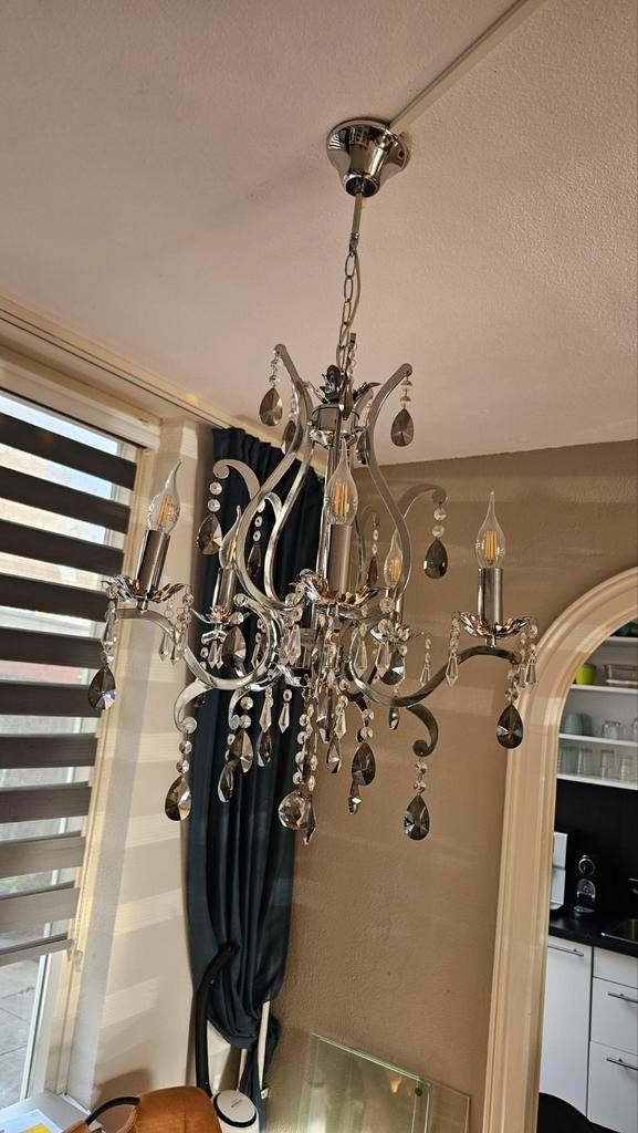 2 Moderne Kristallen Kroonluchter. 50 en 80 cm breed., Huis en Inrichting, Lampen | Kroonluchters, Zo goed als nieuw, Glas, Metaal