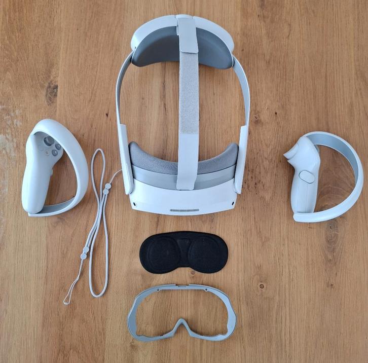 Pico 4, Spelcomputers en Games, Virtual Reality, Gebruikt, Overige platformen, VR-bril, Ophalen of Verzenden