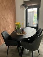 Ovale eettafel zwart mangohout 160cm, Huis en Inrichting, 150 tot 200 cm, Vier personen, Zo goed als nieuw, Ophalen