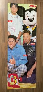 Gigantische poster 3T / Worlds Apart, Rechthoekig Staand, Verzenden, Deurposter of groter, Zo goed als nieuw