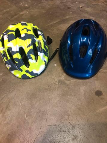 ZGAN 2 kinder fietshelmen maar S € 15 beschikbaar voor biedingen
