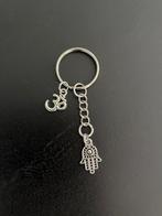 Sleutelhanger hand Fatima en yoga teken 2 hangers, Ophalen of Verzenden, Nieuw, Overige typen