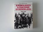 8730-10-3 : Katholieken en fascisme in Nederland.1D, Ophalen of Verzenden, Gelezen