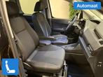 Volkswagen Caddy L1 Automaat Draaistoel (Turny Evo) + koffer, Auto's, Automaat, 12 maanden, 4 cilinders, Bedrijf