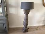 Grote baluster staande vloerlamp, Ophalen, Zo goed als nieuw, Hout, 150 tot 200 cm