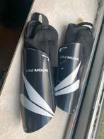 KIPSTA Scheenbeschermers voetbal kind, Sport en Fitness, Voetbal, Maat XS of kleiner, Ophalen, Zo goed als nieuw, Overige typen