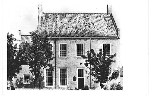 962455	Doesburg	Gld 1970 Fraterhuis	Nette oude kaart Onbesch, Verzamelen, Ansichtkaarten | Nederland, Ongelopen, Gelderland, 1960 tot 1980