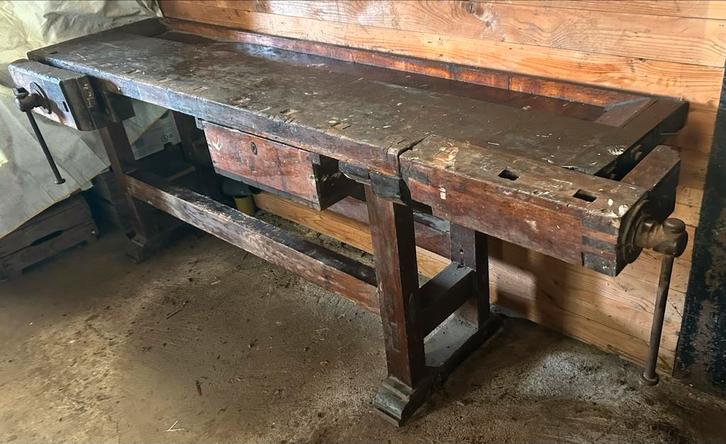 Vintage Houten Werkbank  met bankschroeven - 225cm, Doe-het-zelf en Verbouw, Werkbanken, Gebruikt, 170 cm of meer, Bankschroef