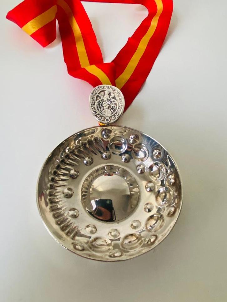 Verzilverde tastevin, Antiek en Kunst, Antiek | Goud en Zilver, Ophalen of Verzenden