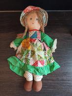 Vintage stoffen Holly Hobby pop 35 cm, Verzamelen, Poppen, Ophalen of Verzenden, Gebruikt, Pop