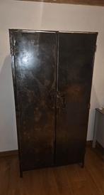 Originele industriële stalen kast, Ophalen, Zo goed als nieuw