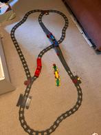 Electrische Duplo trein met brug en extra rails, Ophalen of Verzenden, Gebruikt