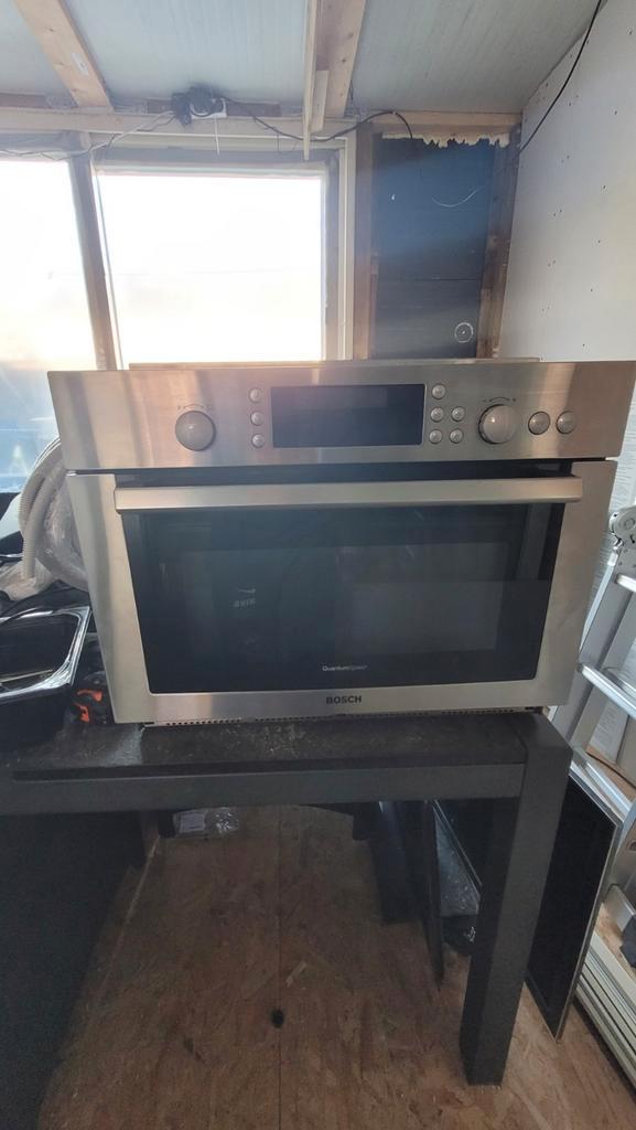 Bosch Quantum Speed Combi Magnetron, Witgoed en Apparatuur, Ovens, Gebruikt, Inbouw, Oven met grill, 45 tot 60 cm, 45 tot 60 cm