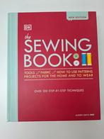 The Sewing Book, Hobby en Vrije tijd, Ophalen of Verzenden, Zo goed als nieuw