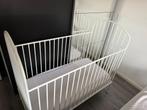 Stalen ledikant wit, Kinderen en Baby's, Kinderkamer | Bedden, Ophalen, Zo goed als nieuw, Lattenbodem, Minder dan 140 cm