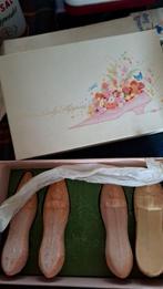 Avon zeep compleet schoenen origineel slippers doosje, Antiek en Kunst, Ophalen of Verzenden