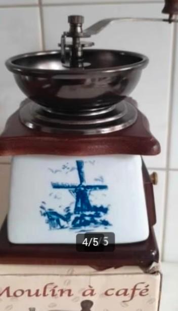 Koffiemolen met twee standen., Antiek en Kunst, Antiek | Keukenbenodigdheden, Verzenden