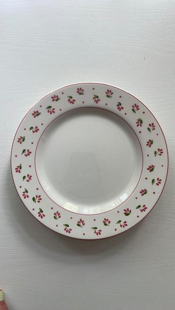 Quadrifoglio bord Ø20 cm – Vintage servies met bloemenrand beschikbaar voor biedingen