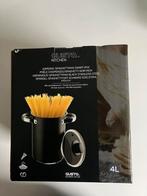 Asperge- en spagettipan, Ophalen, Nieuw