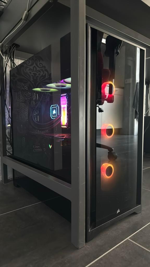 Game PC - i9 10900k - Nvidia RTX3090 - 32GB Ram - 2TB SSD, Computers en Software, Desktop Pc's, Zo goed als nieuw, 4 Ghz of meer
