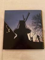 DSM kalender 1984- verzamelobject, Ophalen of Verzenden, Maandkalender, Zo goed als nieuw