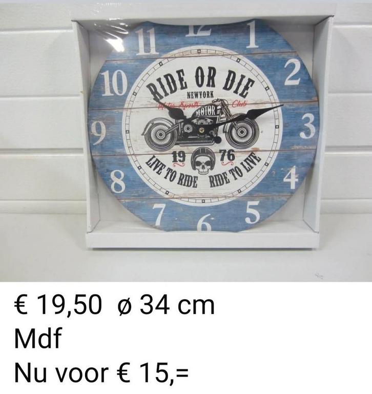 Diverse wandklokken, Huis en Inrichting, Woonaccessoires | Klokken, Nieuw, Wandklok, Ophalen of Verzenden