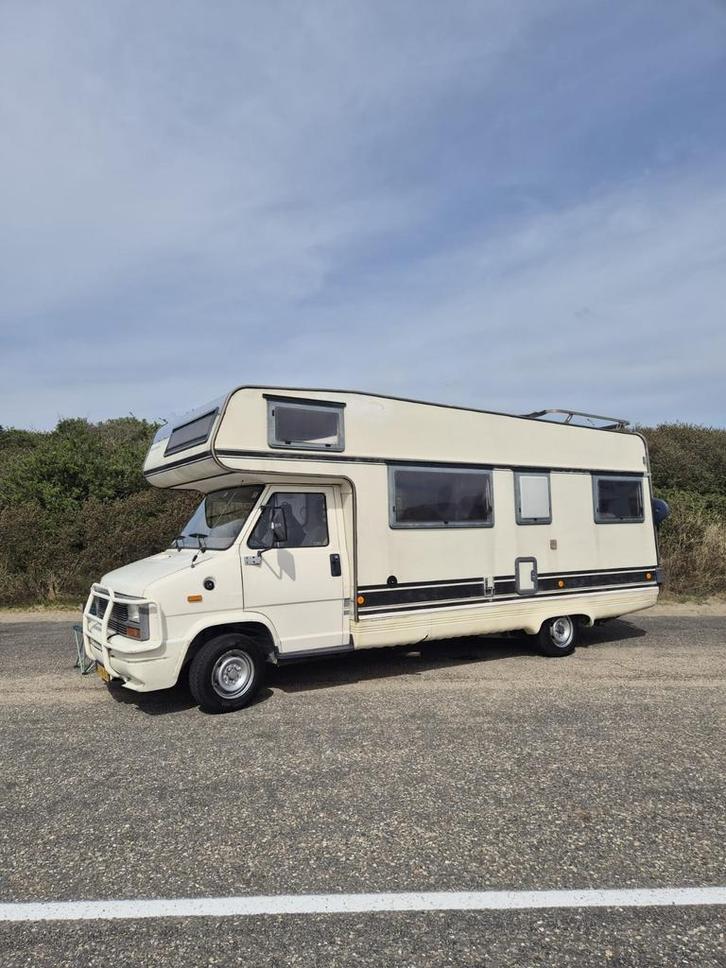 Klassieke 6-persoons camper (1992) - Benzine, Caravans en Kamperen, Campers, Particulier, Ophalen