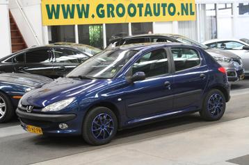 Peugeot 206 1.4 Gentry Airco, 5 Deurs, Trekhaak, Stuurbekrac beschikbaar voor biedingen