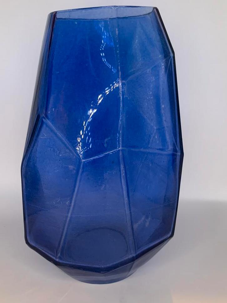 Vaas design glas hoekige vaas  abstract murano, Huis en Inrichting, Woonaccessoires | Vazen, Zo goed als nieuw, Overige kleuren