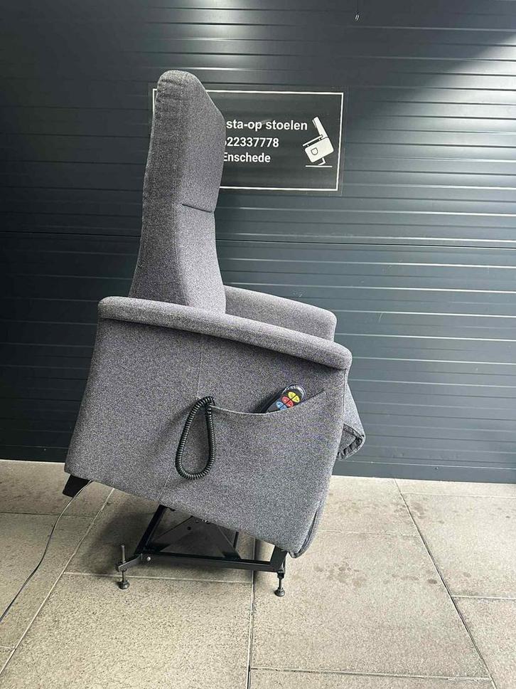 Sta op stoel merk fitform, Huis en Inrichting, Fauteuils, Zo goed als nieuw, Ophalen