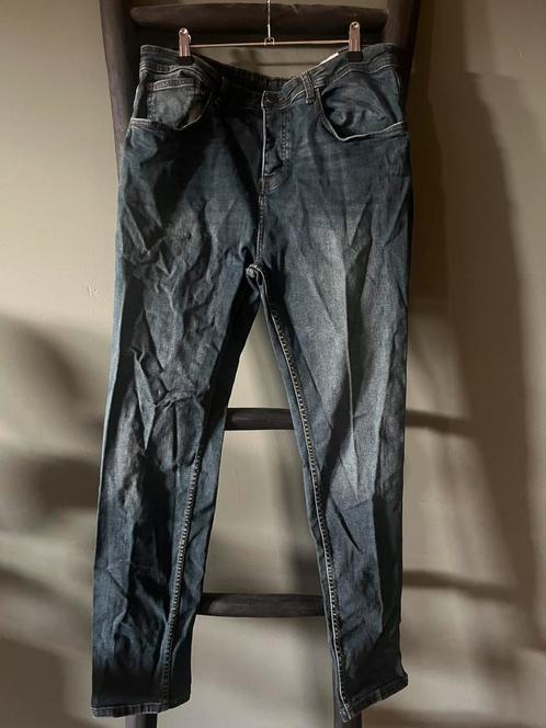 Donkerblauwe spijkerbroek 36/30 jeans broeken slim fit blauw, Kleding | Heren, Spijkerbroeken en Jeans, Gedragen, W36 - W38 (confectie 52/54)