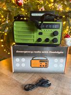 Noodradio met zaklamp nieuw - 8000 mAh Fm / AM noodpakket, Ophalen of Verzenden, Nieuw, Radio