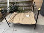 Honden bed, Dieren en Toebehoren, Hondenmanden, Ophalen of Verzenden, Zo goed als nieuw