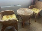 Rieten stoelen met tafel, Huis en Inrichting, Stoelen, Ophalen, Gebruikt, Bruin, Twee