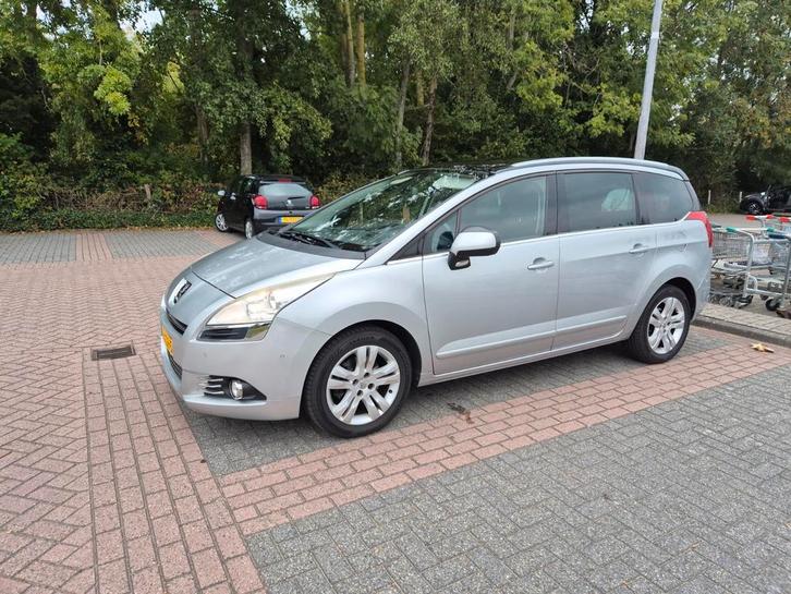 Peugeot 5008+ 1.6 THP 17 Aut6 2012 Grijs, Auto's, Peugeot, Particulier, ABS, Airbags, Airconditioning, Centrale vergrendeling