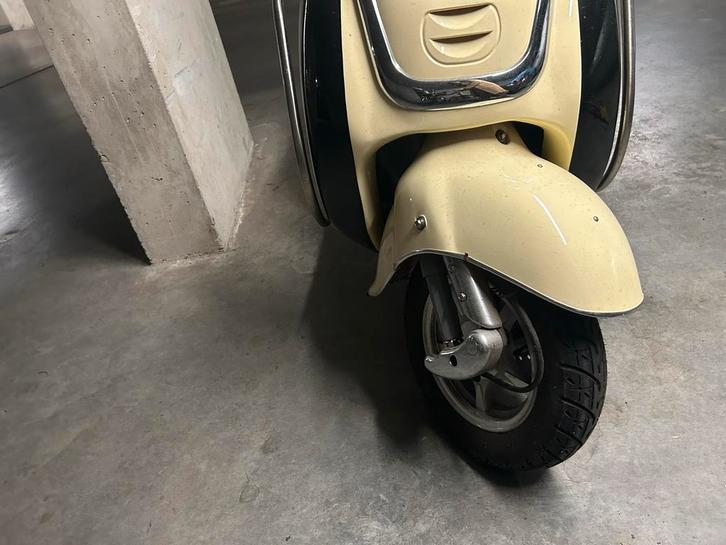 Retro Scooter AGM, Fietsen en Brommers, Scooters | Yamaha, Gebruikt, Overige modellen, Maximaal 25 km/u, Benzine, Ophalen
