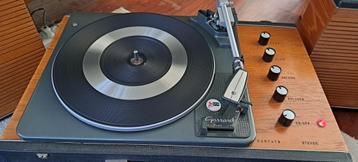 Garrard buizen pickup met houtenlatjes speakers beschikbaar voor biedingen