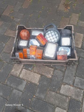 werkverlichting trekker en machine gloeilampen , restauratie beschikbaar voor biedingen