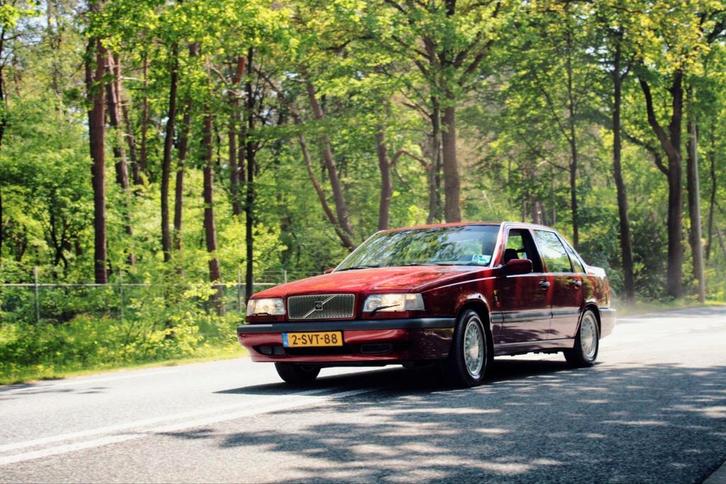 Volvo 850 2.5 GLT AUT E2 1994 Rood, Auto's, Volvo, Particulier, ABS, Airbags, Centrale vergrendeling, Cruise Control, Elektrische buitenspiegels