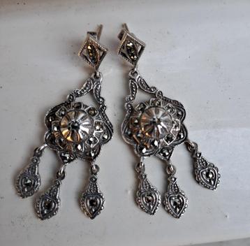 Prachtige zilveren oorhangers met echte Marcasiet.(925). beschikbaar voor biedingen