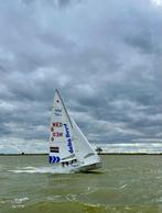 470 zeilboot klassetraining, Watersport en Boten, Ophalen of Verzenden, Zo goed als nieuw