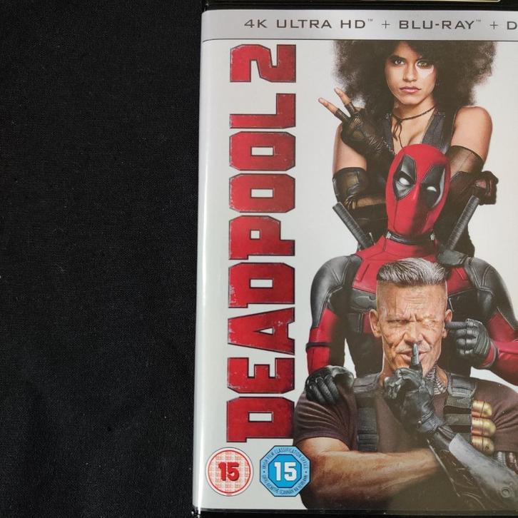Deadpool 2 | 4K UHD Blu-ray | 2-disc, Cd's en Dvd's, Blu-ray, Zo goed als nieuw, Actie, Boxset, Ophalen of Verzenden