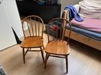Twee houten stoeltjes met spijlen, Huis en Inrichting, Stoelen, Gebruikt, Twee, Bruin, Ophalen of Verzenden