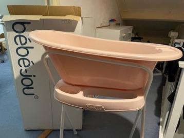 Babybad met standaard Bébé-jou beschikbaar voor biedingen
